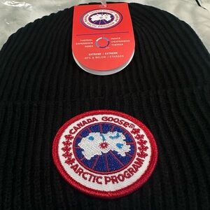 Canada Goose Black Knit Hat